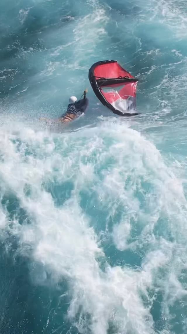 Crash in ocean swells