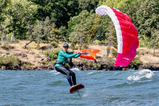 Parawing at the Hatchery